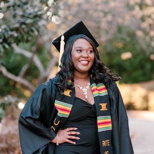 Meet your Posher, Savannah